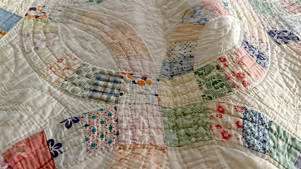 Chicken Linen & Glad Sacks: How Feed Sack Packaging Became Fashion, Homeware, and Americana